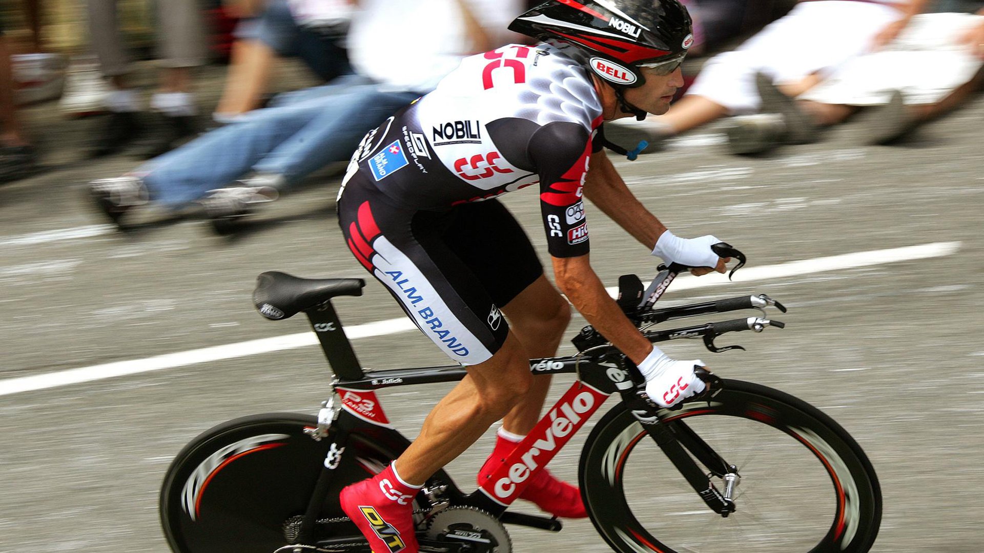 为什么这一刻成为历史，为什么这一刻成为历史发展